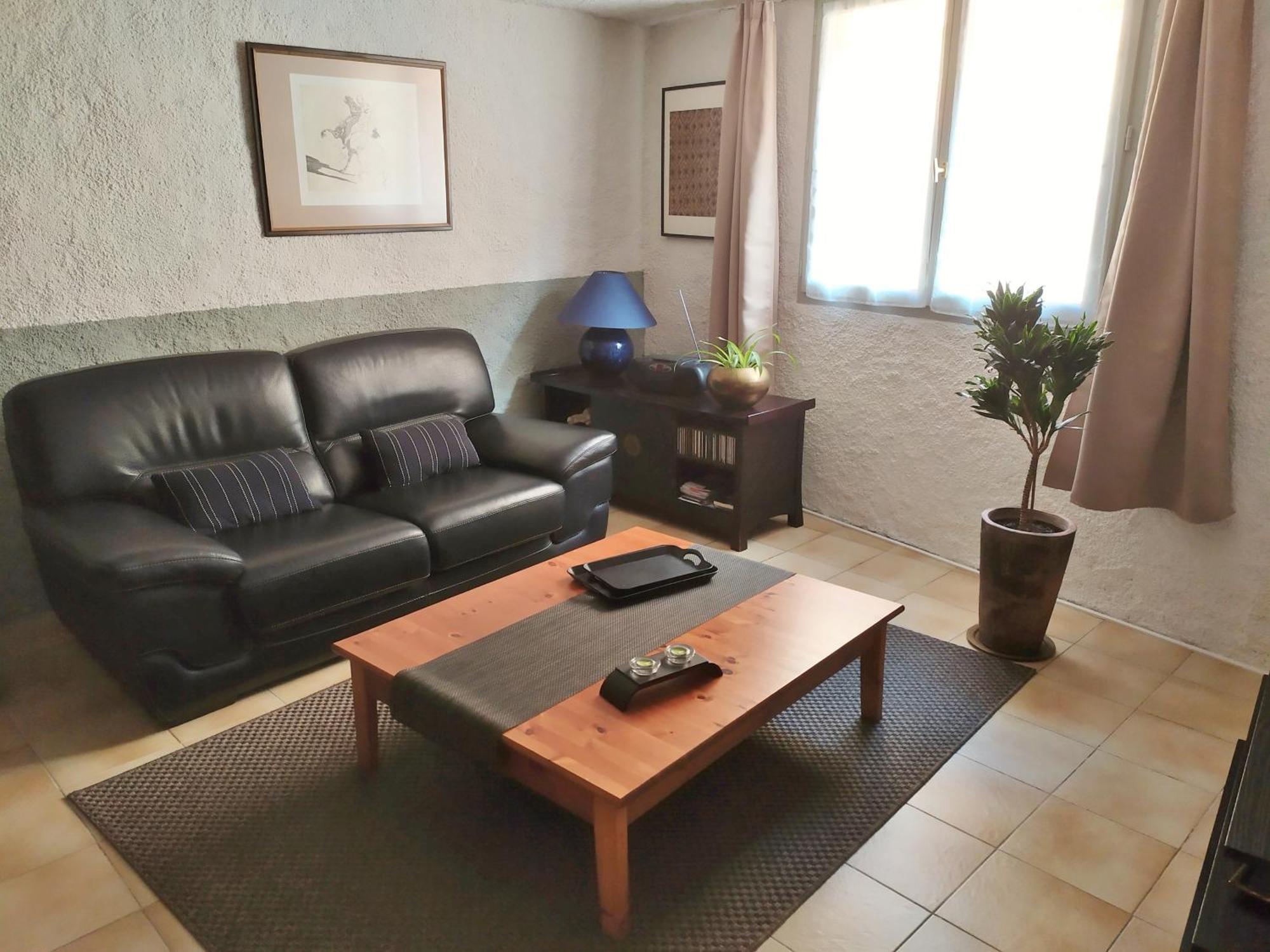 Appartement 55 M2 Proche Commerces Et Parking Rivesaltes Extérieur photo