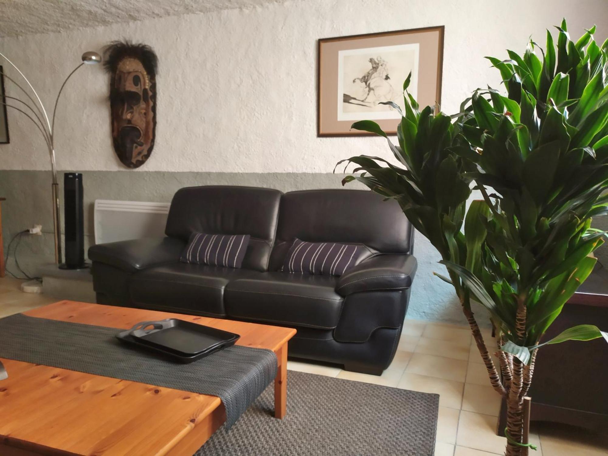 Appartement 55 M2 Proche Commerces Et Parking Rivesaltes Extérieur photo