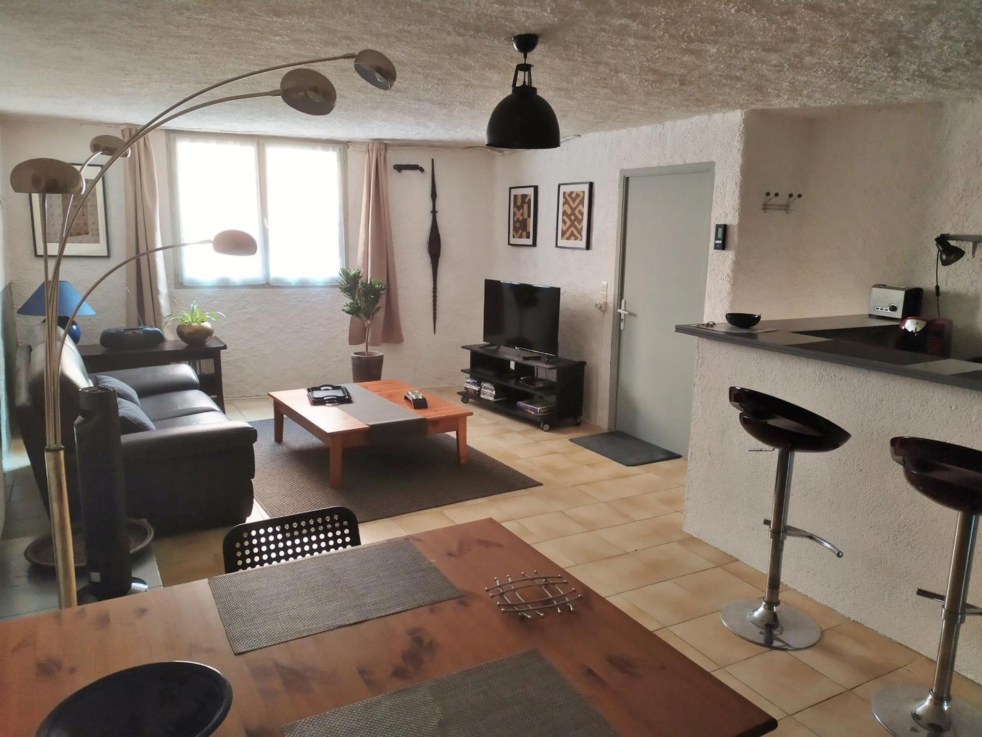 Appartement 55 M2 Proche Commerces Et Parking Rivesaltes Extérieur photo